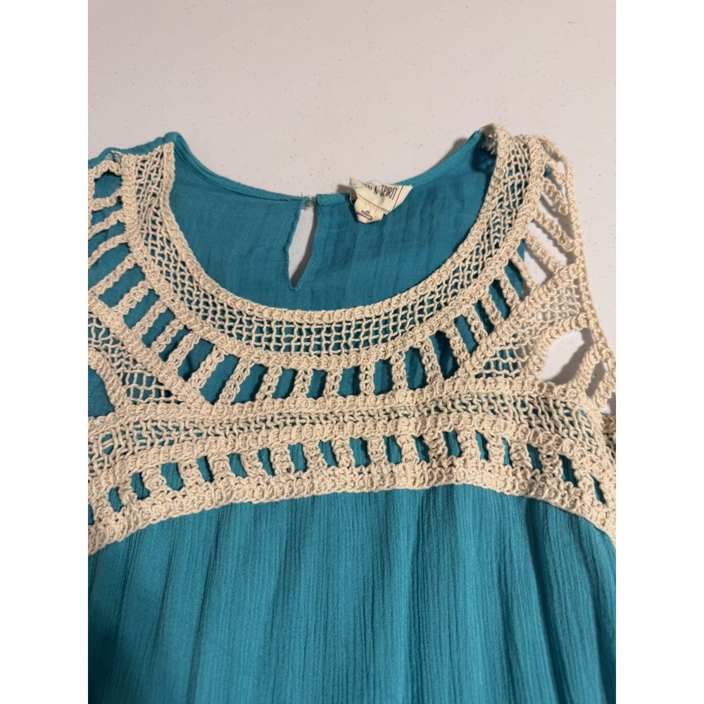 sand and spirit sleeveless teal dress‎ with cream crochet lace yoke neckline 2x